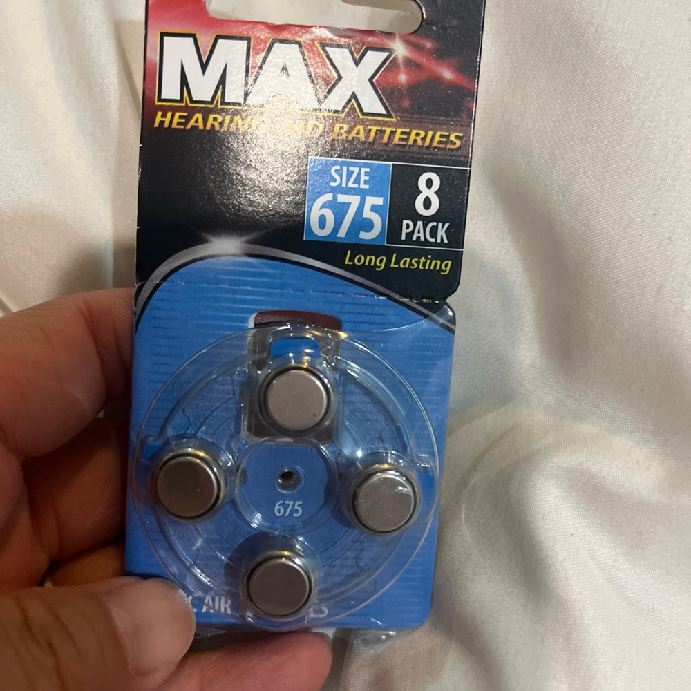 CVS Max Hearing Aid Batteries Size 675 Exp 09/2027. 8 batteries
Long lasting